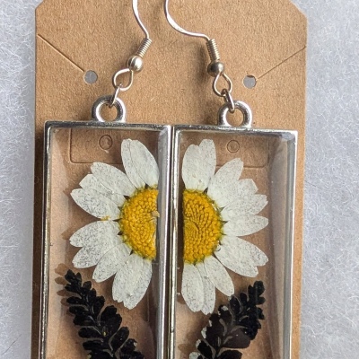 Daisy Earrings